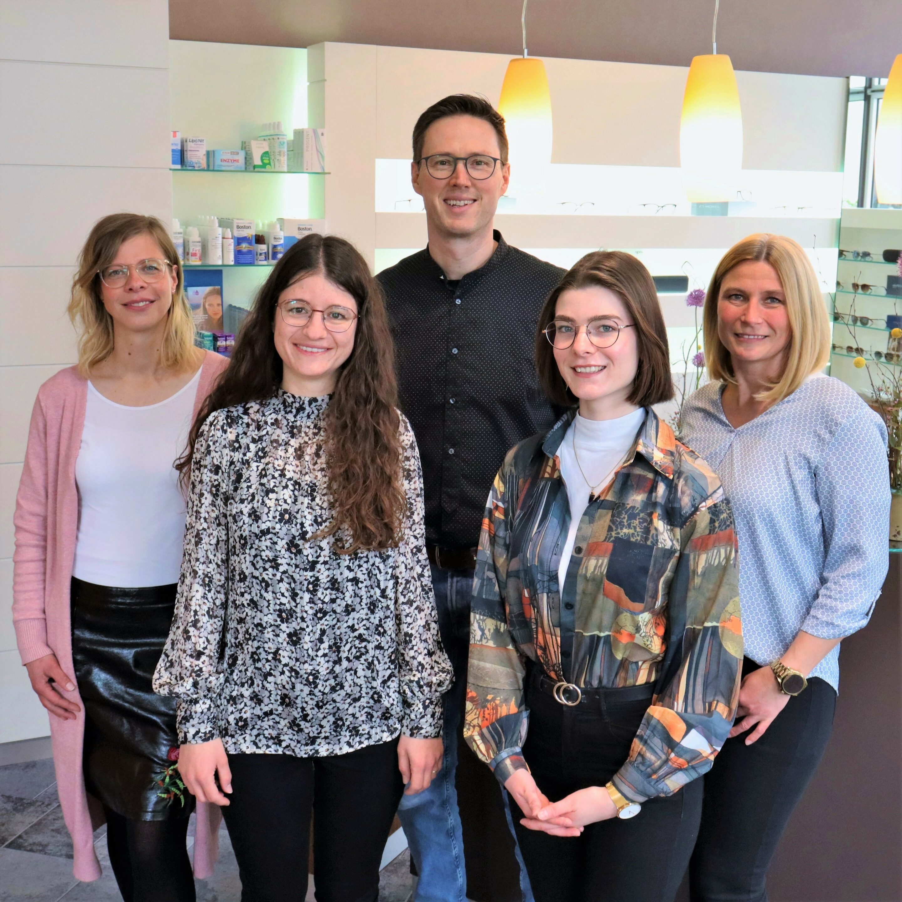 Teambild Optikstudio 2021_3drat 1